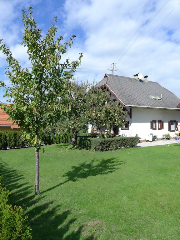 Ferienwohnung Kusternik Velden am Wörthersee Exterior photo